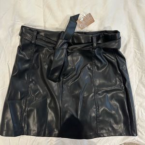 Vestique leather skirt